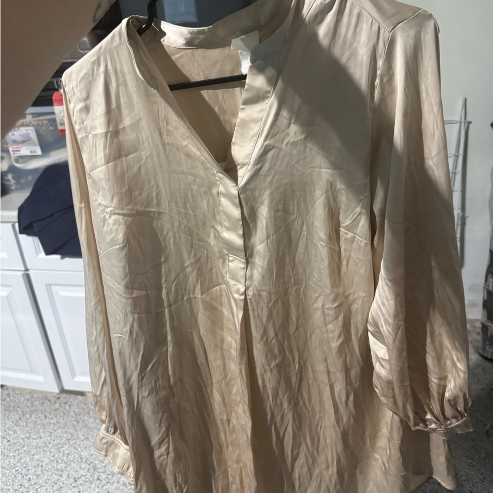 Elegant Cream Women's Dress